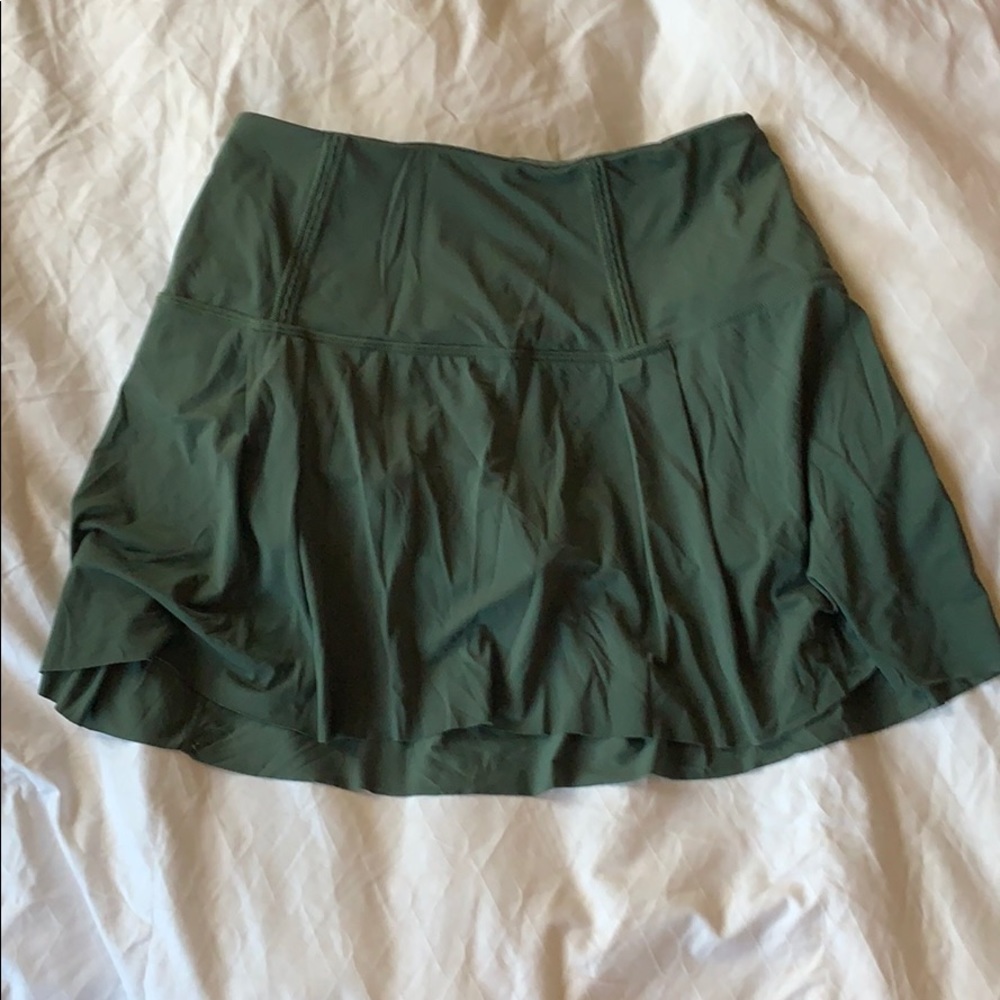 Lululemon dark sage green running skort
